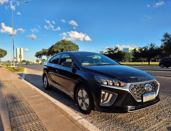 HYUNDAI IONIQ 1.6 GDI HEV DCT